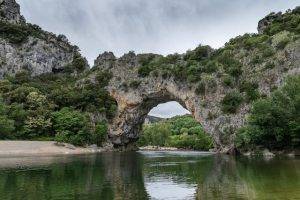 Le site de camping convivial en Sud Ardèche, parfait pour des vacances en famille dans la nature